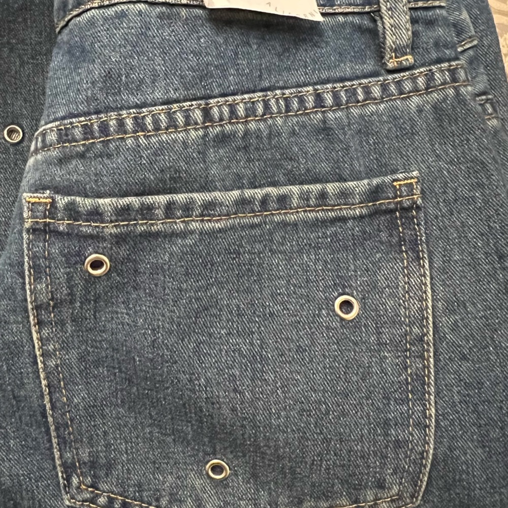 Cali1850 All Over Grommet Low Rise Straight Jeans - Medium Wash size 7/28 - Picture 12 of 14